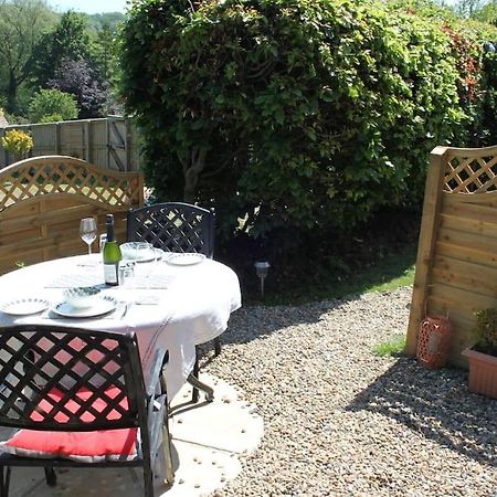 Hideaway Between Coast And Moors In A Beautiful Village Apartment Sleights ภายนอก รูปภาพ
