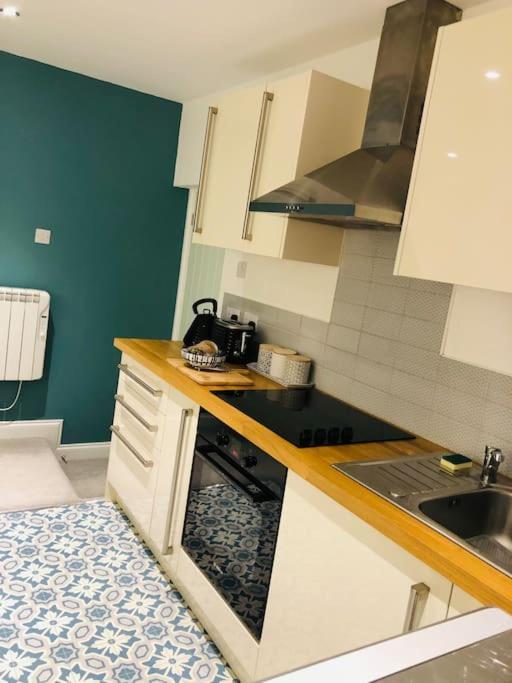 Hideaway Between Coast And Moors In A Beautiful Village Apartment Sleights ภายนอก รูปภาพ