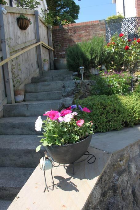 Hideaway Between Coast And Moors In A Beautiful Village Apartment Sleights ภายนอก รูปภาพ